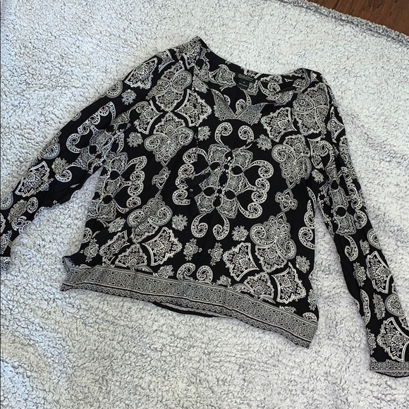 Paisley Blouse - Picture 1 of 4